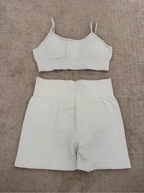 SHEIN Ribbed Seamless Bralette & High-Waist Shorts Set - Cream